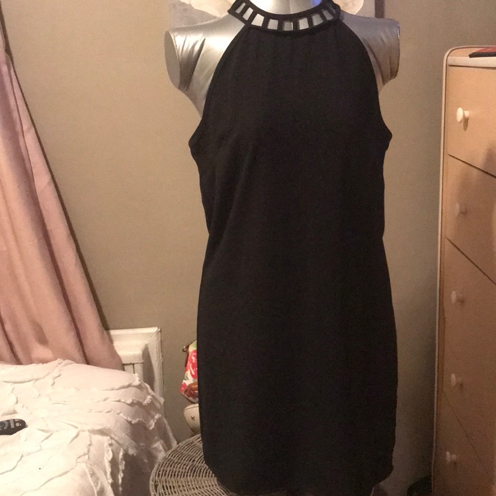 Monteau black dress